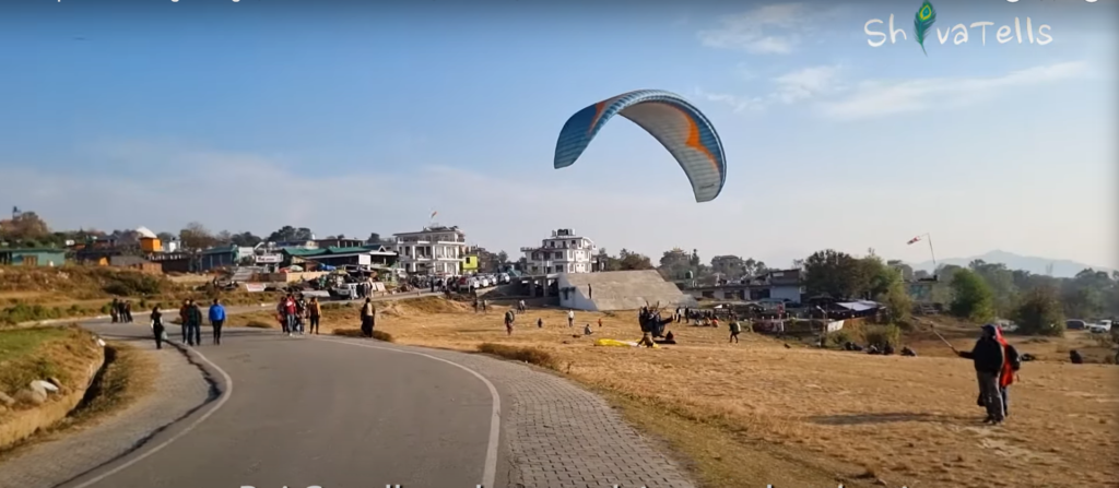 Paragliding in Bir Billing