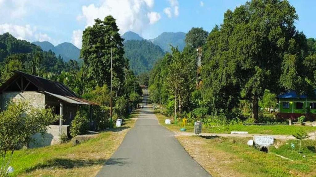 Silluk Village, East Siang